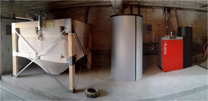chaudière à granulés avec silo de stockage