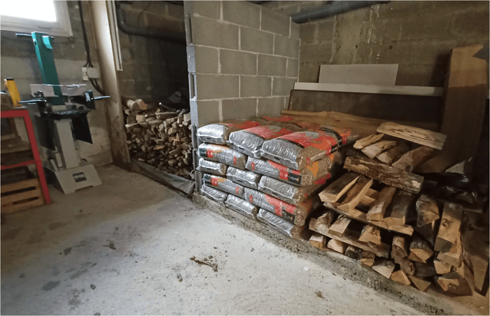 stockage bois bûche et granulés
