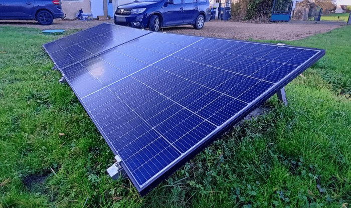 auto installation panneau solaire plug and play