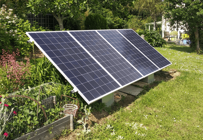 panneau photovoltaique au sol
