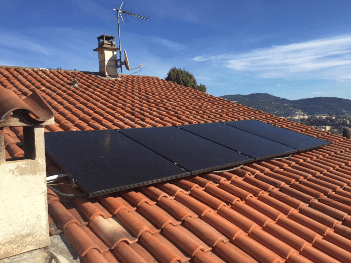 panneau solaire hybride électricité et eau chaude