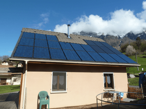 photo panneaux solaires photovoltaiques et hybrides